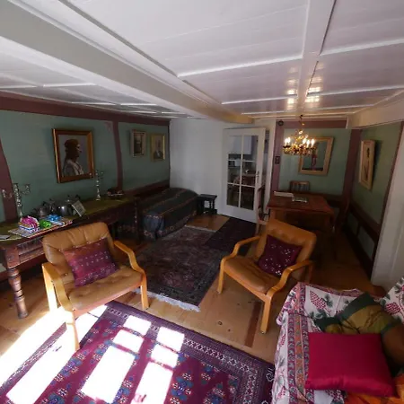 Heimatkunst 1 Lucia Apartment *