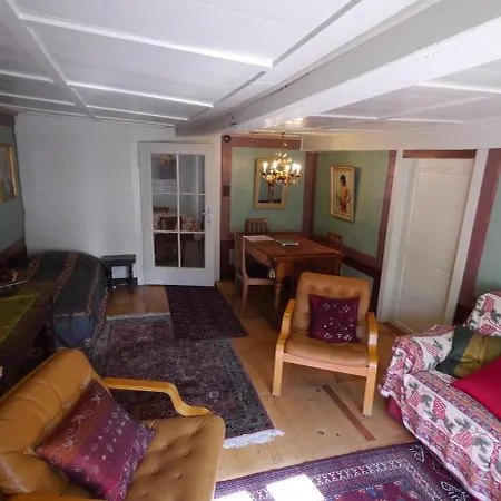 Heimatkunst 1 Lucia Apartment