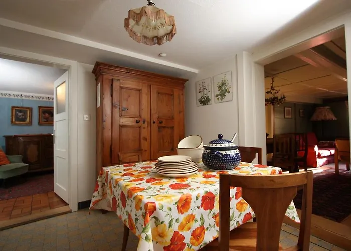 Heimatkunst 1 Lucia 아파트 로이커바드